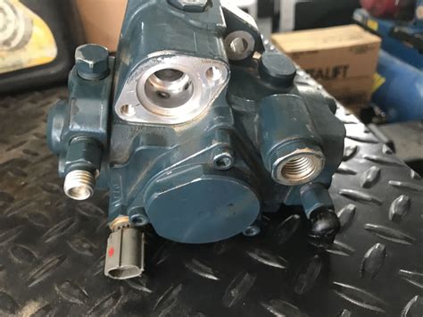 skid steer injector pump primer